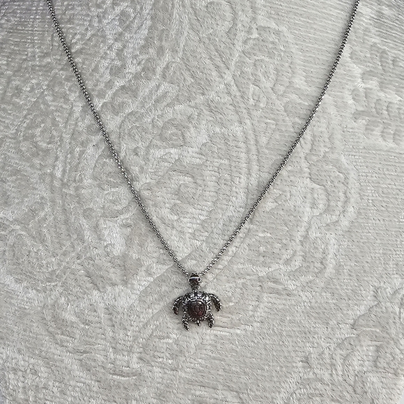 925 sterling silver & Rhinestone turtle  Necklace - Picture 1 of 5
